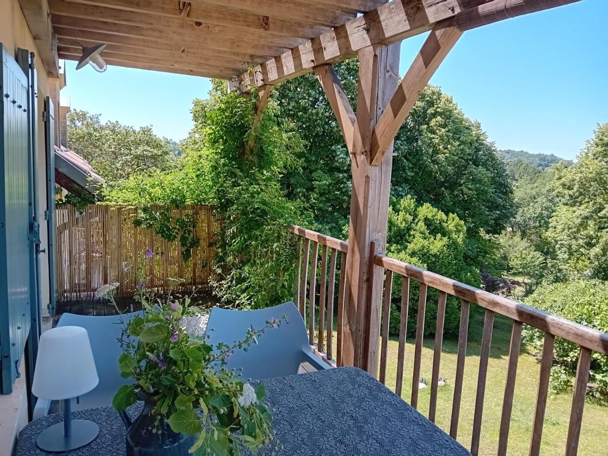 Domaine La Borniotte Apartment Saint-Alvère Екстериор снимка